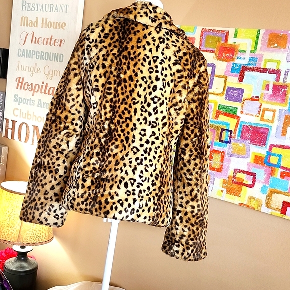 PRE-LOVED SMART SET FAUX FUR ANIMAL PRINT WOMEN'S COAT-XS - Picture 2 of 7